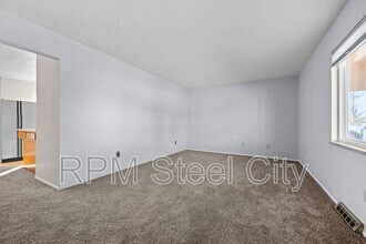 61 University Cir in Pueblo, CO - Building Photo - Building Photo