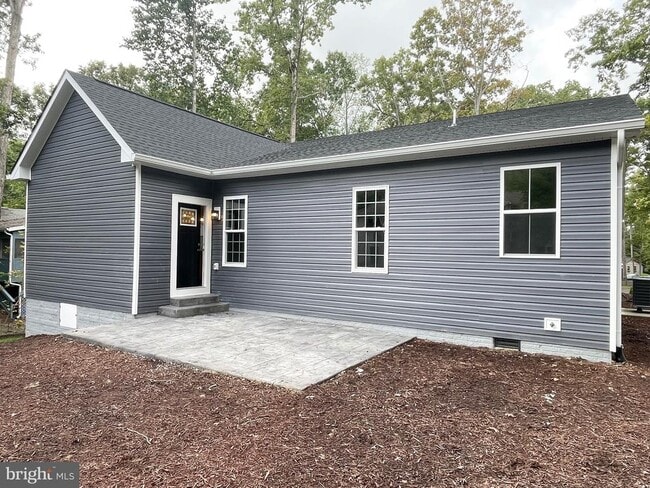 property at 313 Edgehill Dr