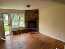 1346 Flamingo Dr in Mount Morris, MI - Building Photo