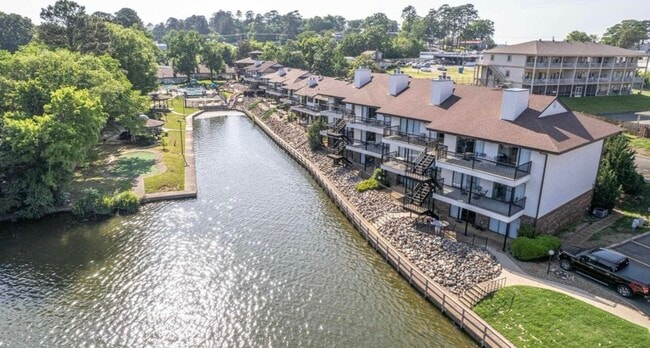 property at 5371 Central Ave