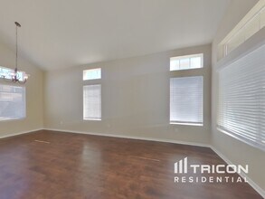 718 Anderson Way in Rio Vista, CA - Building Photo - Building Photo