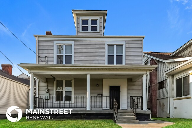 property at 4113 River Park Dr