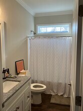 407 6th St in Wake Forest, NC - Foto de edificio - Building Photo