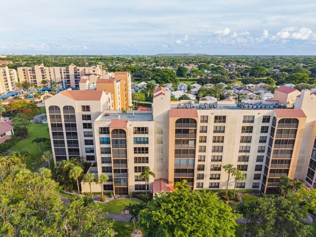 7217 Promenade Dr in Boca Raton, FL - Building Photo - Building Photo
