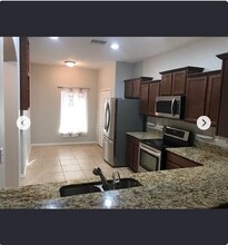 4142 Shadetree Ln in Lakeland, FL - Building Photo - Building Photo