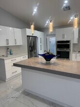 13206 NW 8th Ter in Miami, FL - Building Photo - Building Photo