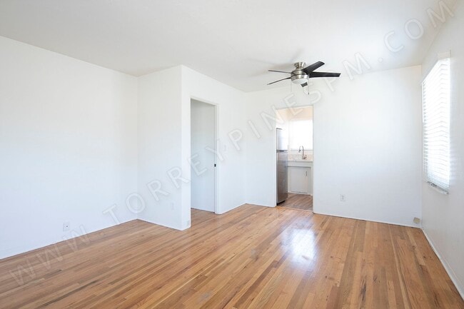 property at 2073 Emerald St