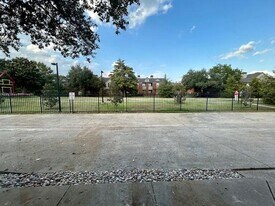 17119 Upper Bay Rd in Addison, TX - Building Photo