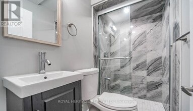 11 Bellotti Crescent in Ajax, ON - Building Photo - Building Photo