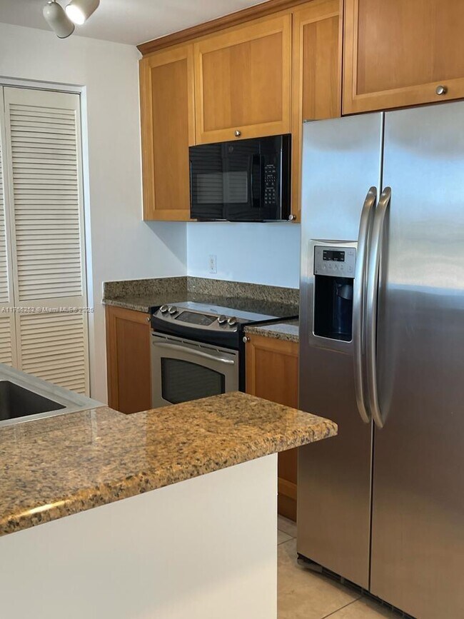 55 Merrick Way in Miami, FL - Building Photo - Building Photo