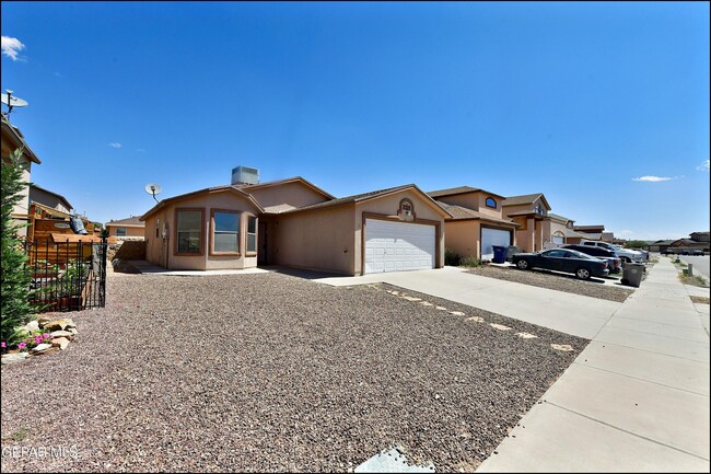 property at 11613 Ochre Bluff Ln