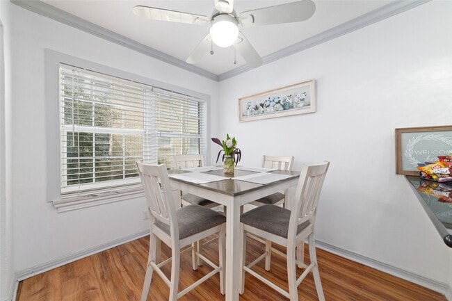 property at 1604 W Alabama St