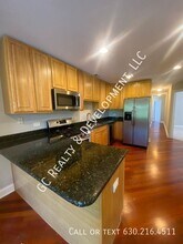 2527 W Harrison St-Unit -Unit 2 , Unit 2 in Chicago, IL - Building Photo - Building Photo