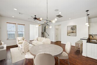 1120 W 18th St in Houston, TX - Building Photo - Building Photo
