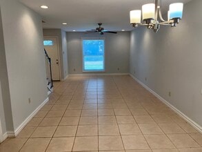 6803 Louisville St in New Orleans, LA - Building Photo - Building Photo