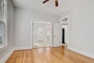 728 Gresham Pl NW in Washington, DC - Building Photo - Building Photo