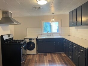 206 S Melcher St in Johnstown, NY - Building Photo - Building Photo