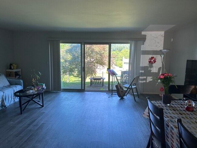 779 Watersedge Dr in Ann Arbor, MI - Building Photo - Building Photo