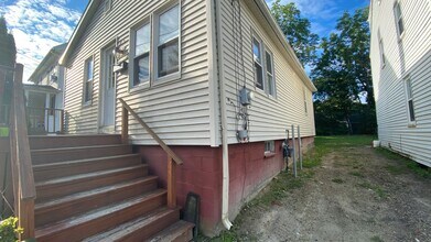 95-97 Henry Law Avenue in Dover, NH - Building Photo - Interior Photo