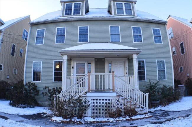 22 Dacy St in Boston, MA - Building Photo - Building Photo