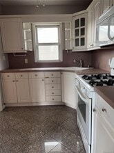 456 Burkhard Ave in Williston Park, NY - Building Photo - Building Photo