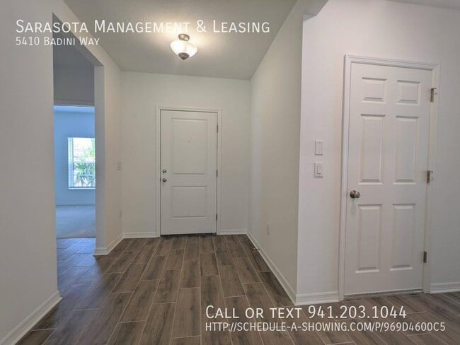 5410 Badini Wy in Palmetto, FL - Building Photo - Building Photo