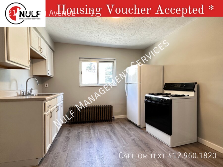 219 North Ave-Unit -1 in East Pittsburgh, PA - Building Photo