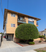 660 W 11th St in San Pedro, CA - Building Photo - Building Photo