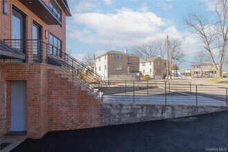 7 Victoria Ln in Yonkers, NY - Building Photo - Building Photo