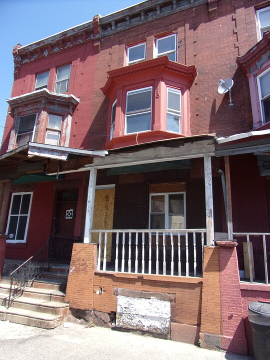 1615 W Lehigh Ave in Philadelphia, PA - Building Photo