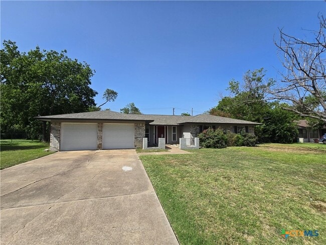 property at 205 E Cherokee Dr