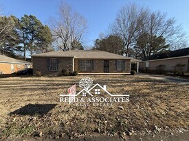 4096 Silverleaf Rd in Memphis, TN - Building Photo