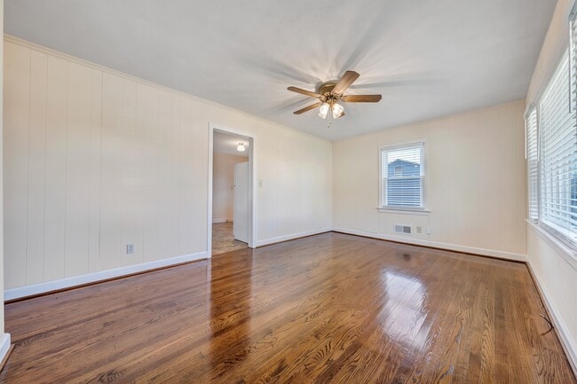 4310 Tyree Rd NW in Roanoke, VA - Building Photo - Building Photo