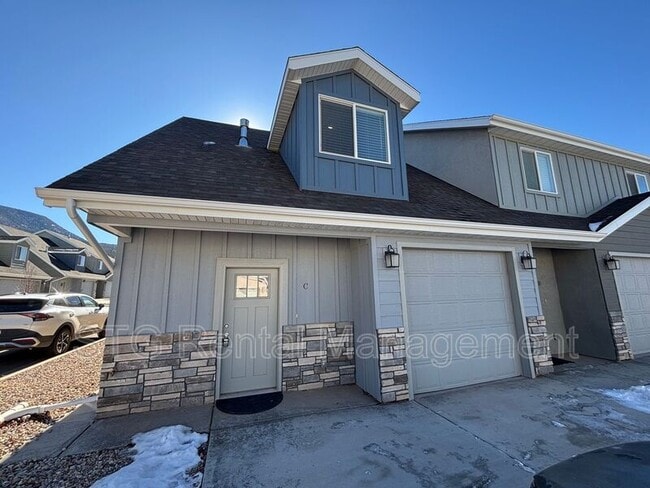 property at 1509 W Topaz Dr