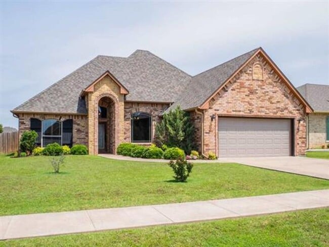 property at 2604 SW 69th St