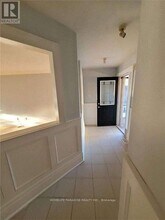 34 Castlehill Rd in Brampton, ON - Building Photo - Building Photo