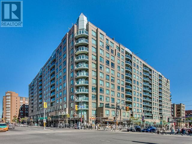 109-109 Front St E in Toronto, ON - Building Photo