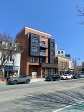 379 Somerville Ave, Unit 3 in Somerville, MA - Foto de edificio - Building Photo