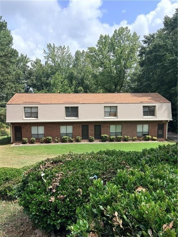 property at 165 Hunters Ln