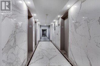 255 Bamburgh Cir in Toronto, ON - Building Photo - Building Photo