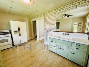 1115 Karl Ave in Duquesne, PA - Building Photo - Building Photo