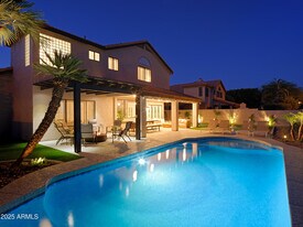 5921 E Sandra Terrace in Scottsdale, AZ - Building Photo