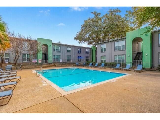 The Entro At Midtown