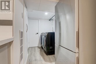 130 Lambton Ave in Toronto, ON - Building Photo - Building Photo