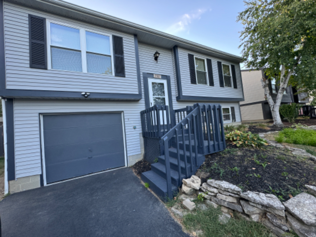 property at 7701 Flynnway Dr