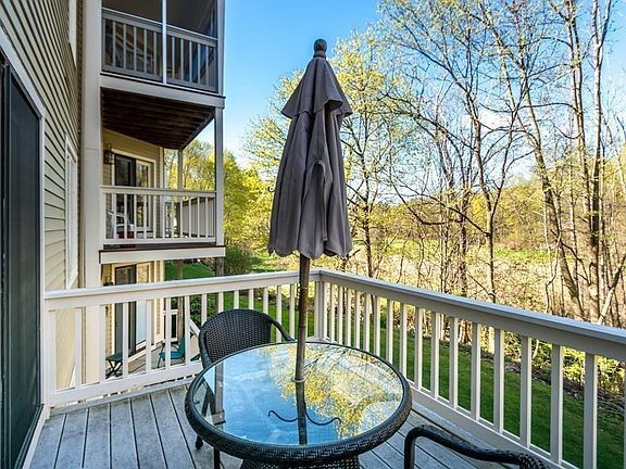 501 Lexington St in Waltham, MA - Building Photo