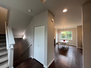 514 Fielding Ct in Bellingham, WA - Building Photo - Building Photo