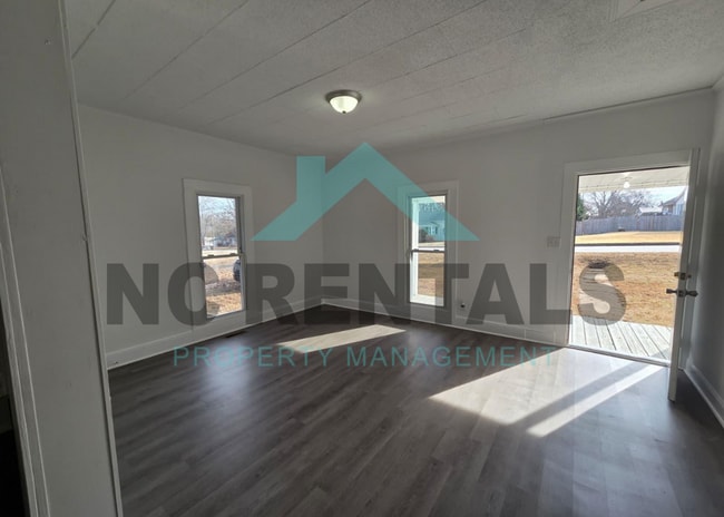 645 Church St in Eden, NC - Building Photo - Building Photo