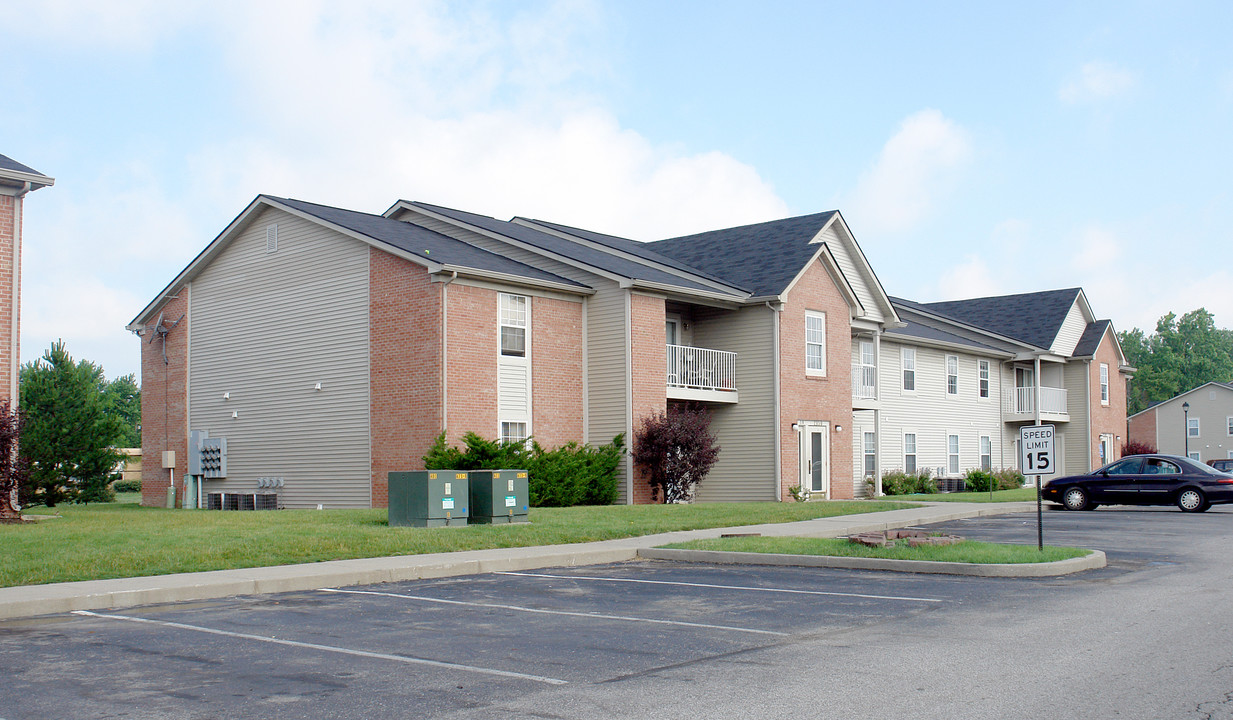 Emerson Place in Indianapolis, IN - Building Photo