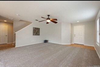 14035 Tramonto Hill in San Antonio, TX - Building Photo - Building Photo